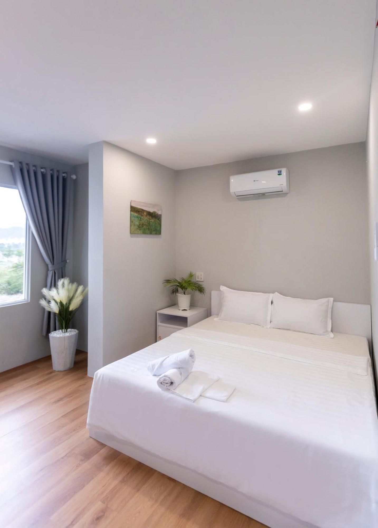 Cosmos Hotel Nha Trang By Ht Exterior foto